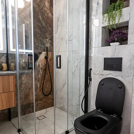 Διαμέρισμα Amj Royal - 110 - Latte