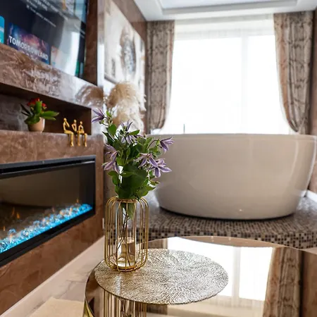 Amj Royal - 110 - Latte Διαμέρισμα Κάουνας