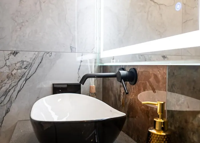 Amj Royal - 110 - Latte * كاوناس